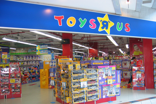 Toys R Us shop